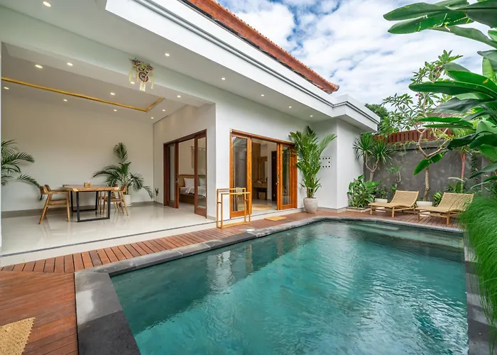 Sundaze 3 - Villa With Huge Pool And Kitchen Canggu 