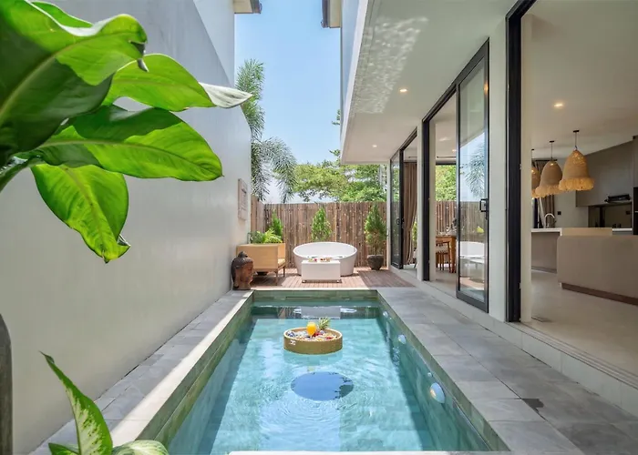 Kammara Villa - Panoramic Tropical Retread With Pool Near Beach Canggu 