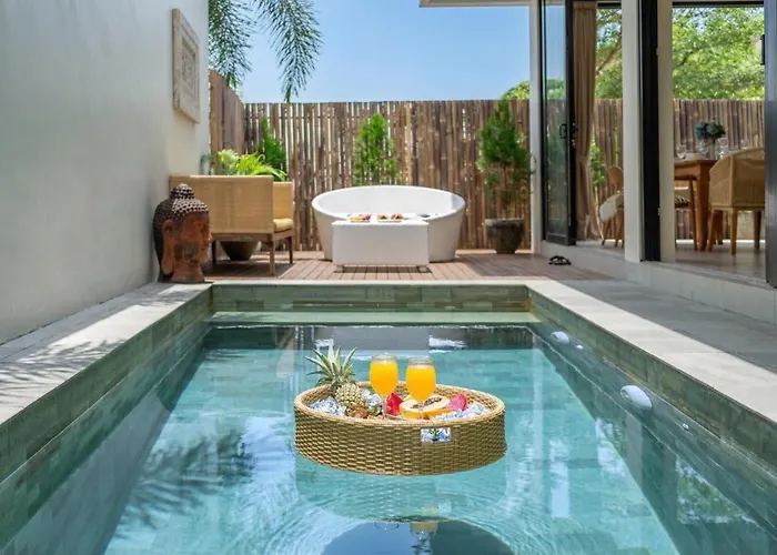 Kammara Villa - Panoramic Tropical Retread With Pool Near Beach Canggu 