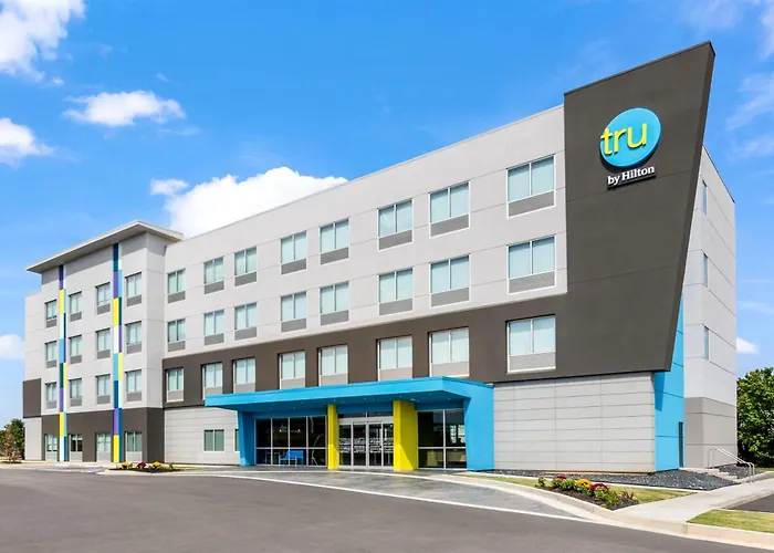 Tru By Hilton Augusta Washington Road Hotel