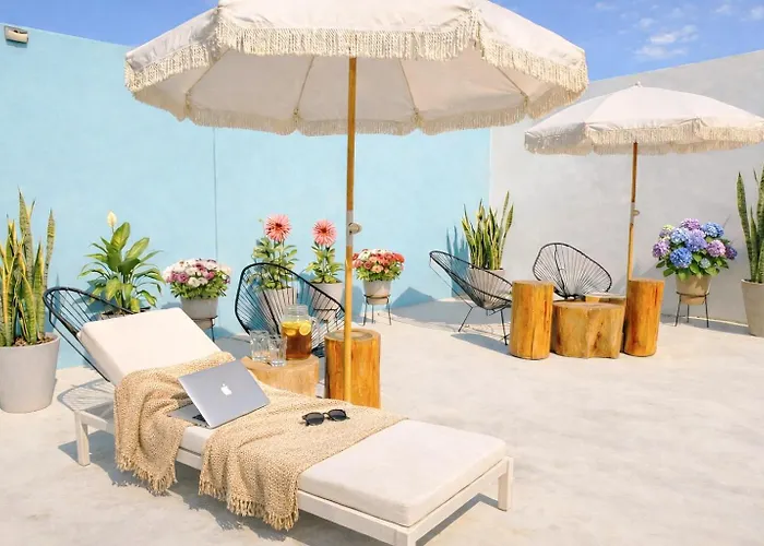 Work-From-Beach Suite, Wifi, Patio, Ac, 200M Beach, 5Th, Ado & Cozumel Uva14 Playa del Carmen
