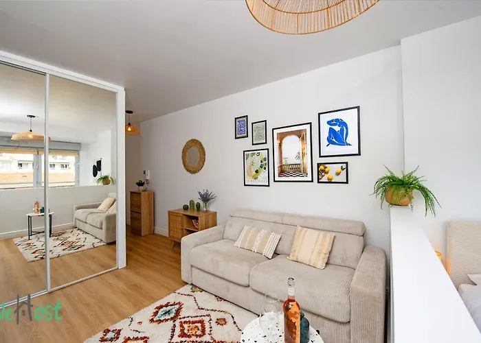 Wh Gasiglia - Casa So Nice