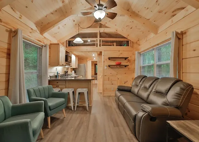 Stefan Cabin Nature-Nested Tiny Home Hot Tub Chattanooga