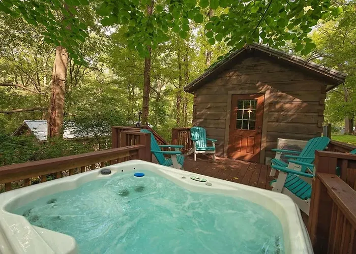 Apollonie Cabin Lookout Mountain Hot Tub Chattanooga