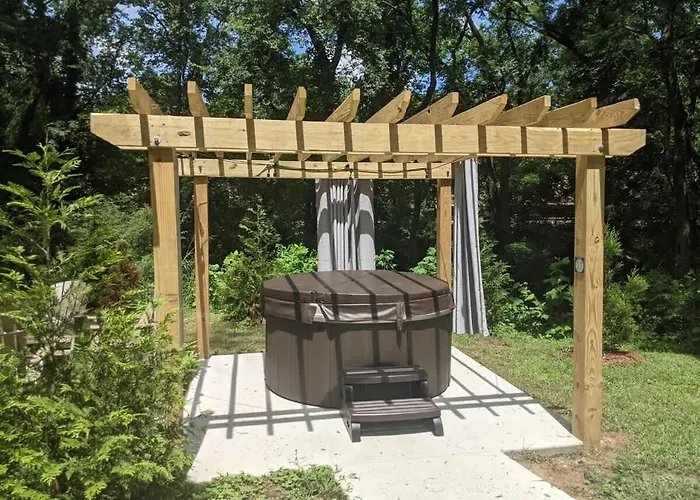 Lookout Tiny Cabin 5 Min To Downtown Chattanooga