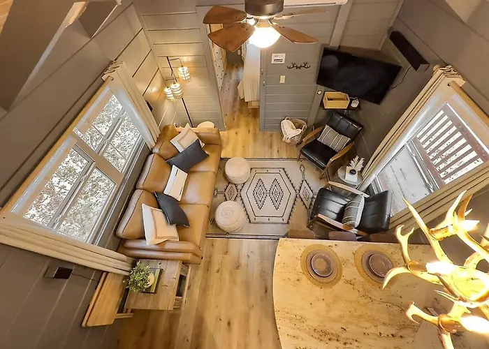 Gabriele Cabin Rustic Retreat Near Downtown Chattanooga