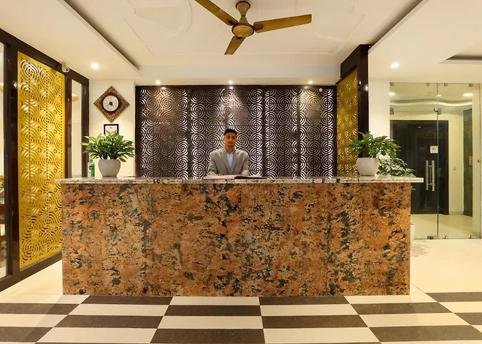 Hotel Paragon Suites Delhi Airport With One Way Airport Transfar New Delhi