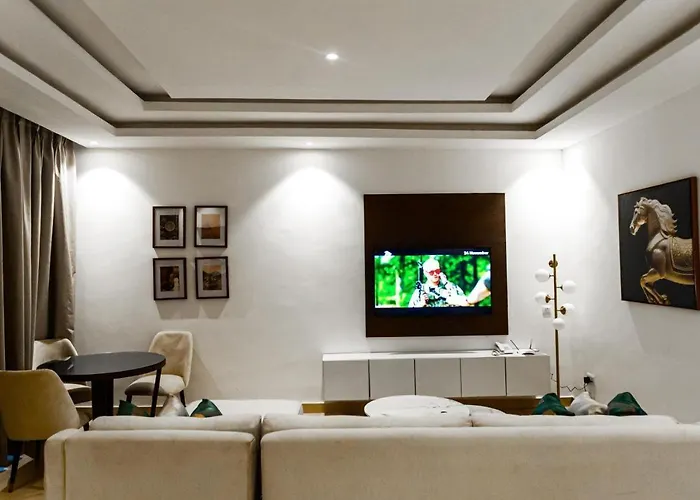 Summit Hotel And Apartments Lekki