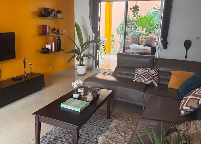 Villa De Charme Tropicale Abidjan
