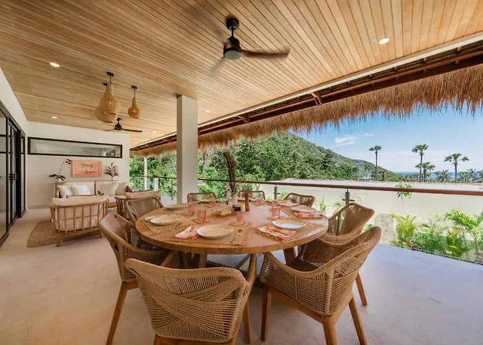 Villa Svara Amed - 4Br Luxury Villa W Ocean Views