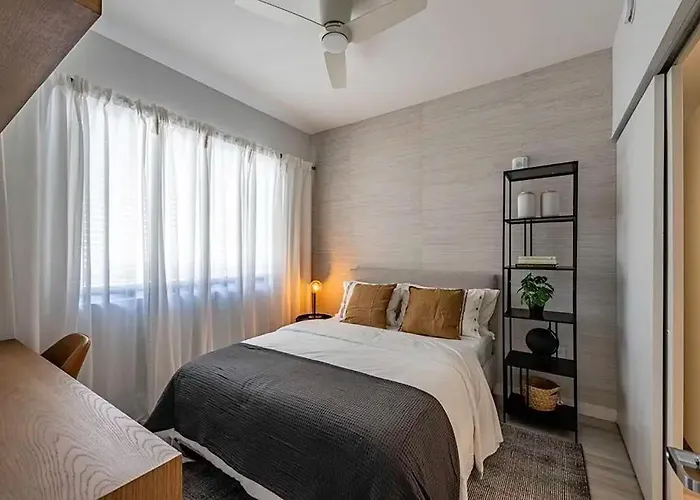 Lux Park Row Apartment Houston