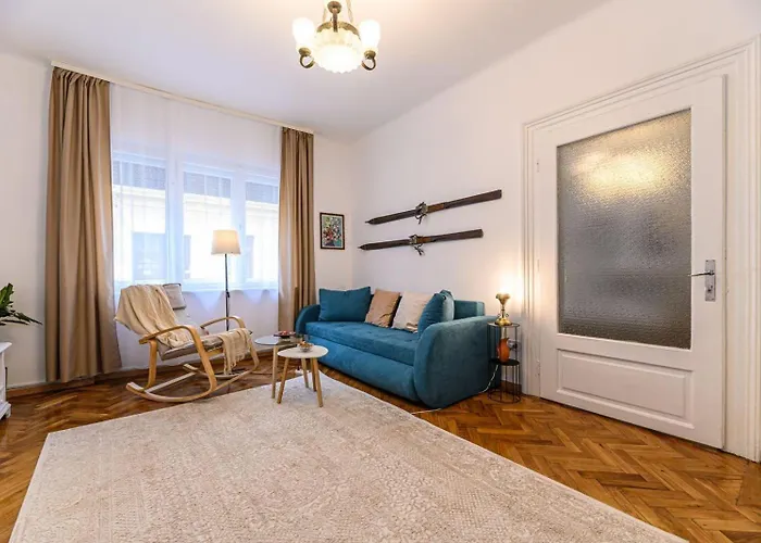 Historic Center Apartment Brasov
