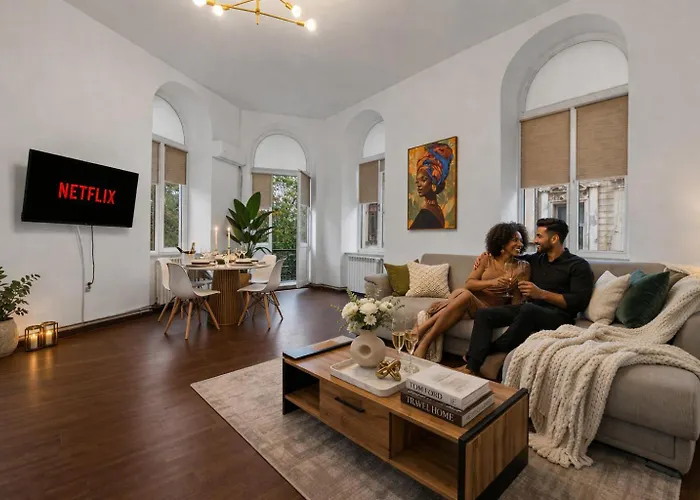 Central Bucharest 2Br With Balcony Near Old Town
