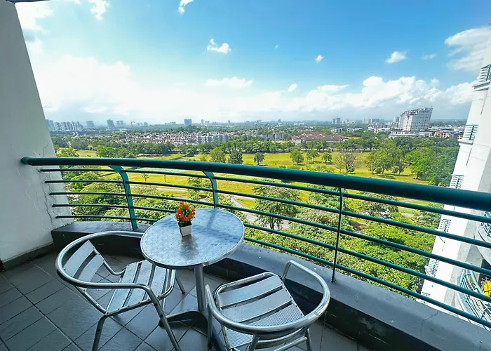 Permas Jaya Golf View 3Br Stay With Bathtub For 11Guests Johor Bahru