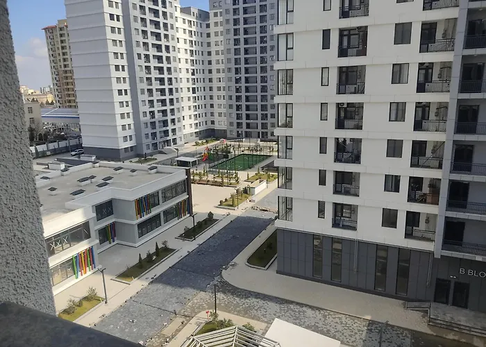 Baku Avant Park Premium