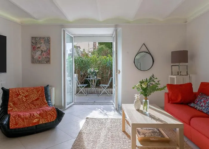 Louison Balcony, Quiet Area, 7Mn From Beach Cannes