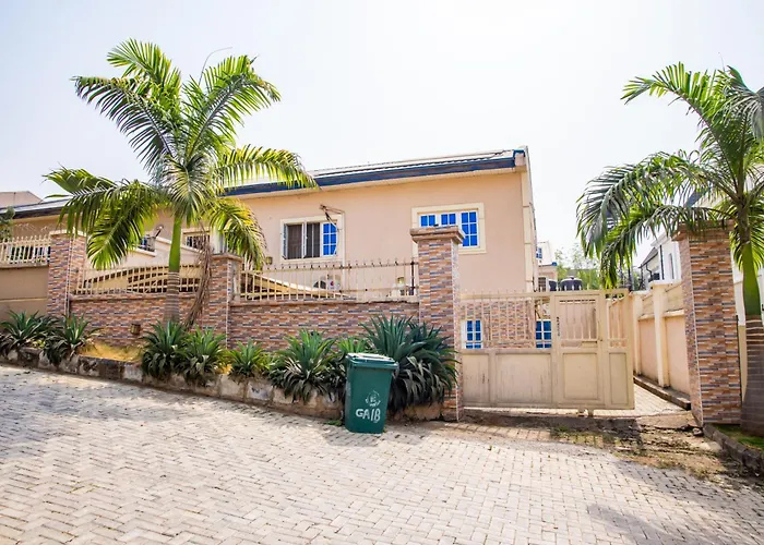 Shortlet Apartment Semi Detached, Solar Powered Duplex With Wif I- Serenity Reset House Abuja