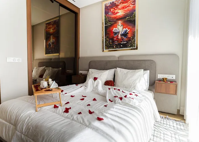 New Luxury 2Br 5 Min To Beach Parking & Fibre Agadir
