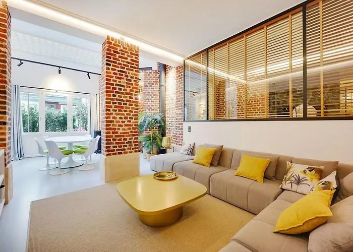 Chic And Calm Paris Apartment