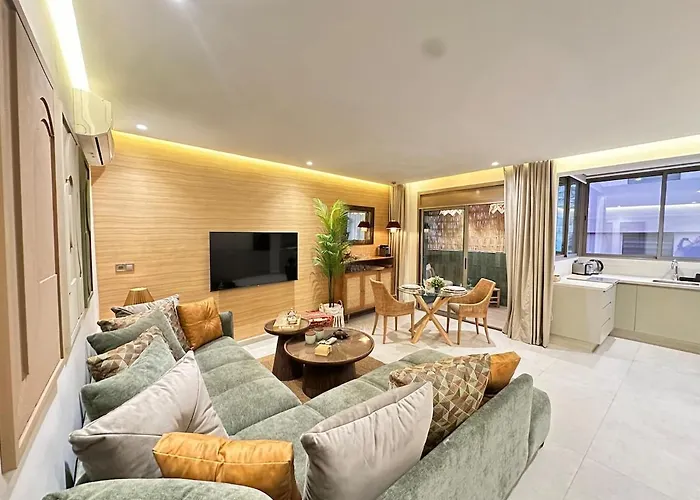 Marrakesh Gueliz Chic Fiber Studio & Terrace Corner