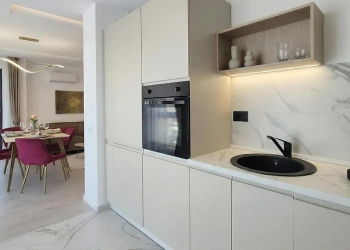 New! Carol Park Penthouse By Wayfaris Apartment Bucharest
