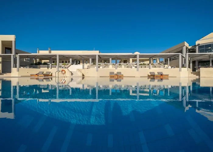 The Majestic Hotel Fira 