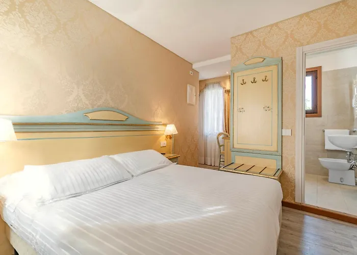 Hotel Falier Venice