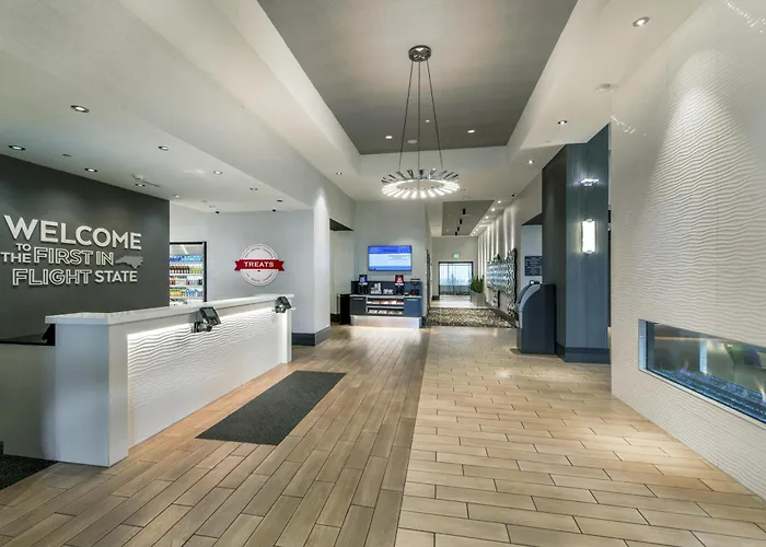 Hampton Inn & Suites Raleigh-Durham Airport-Brier Creek Lynn Crossroads