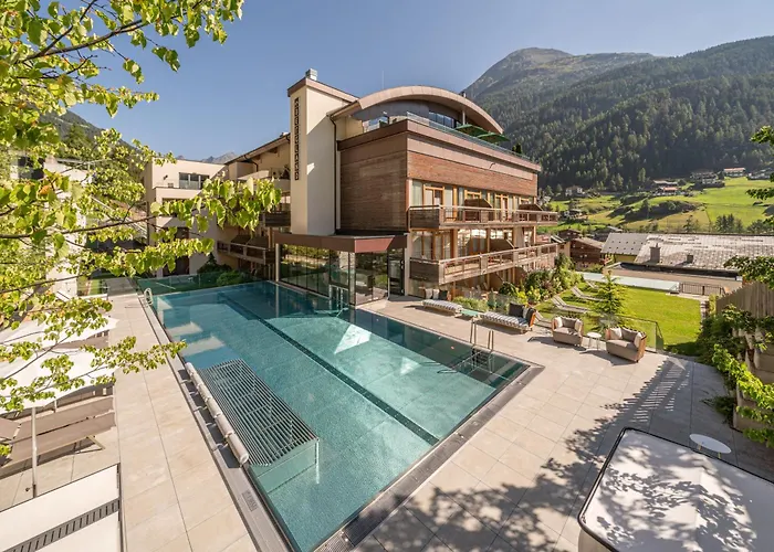 Bergland Design- Und Wellnesshotel Solden