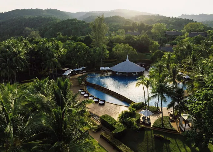 Phulay Bay, A Ritz-Carlton Reserve Tub Kaek Beach