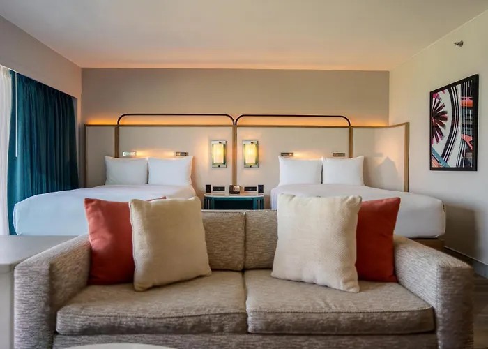 Crowne Plaza Resort Guam Tumon