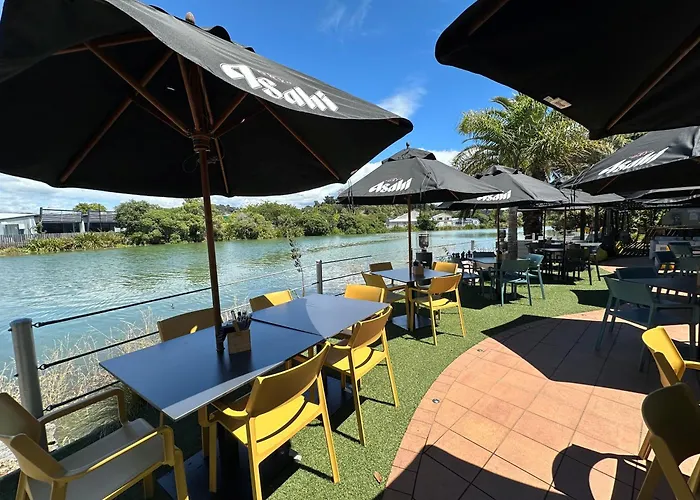 Tides Hotel Nelson