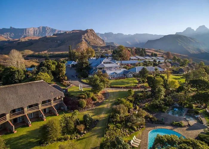 Cathedral Peak Hotel Amanzana