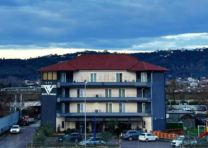Hotel Verzaci Rinas