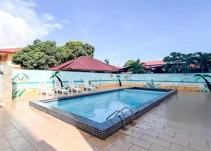 Royal Agate Beach Resort Pantai Cenang 