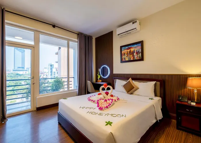 Baly Hotel Hue