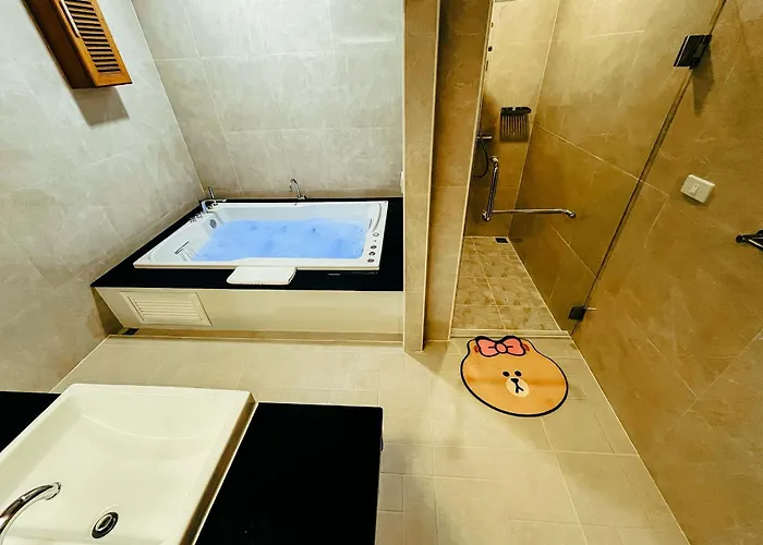 The Sunset Village -Sha Plus Certified Na Chom Thian