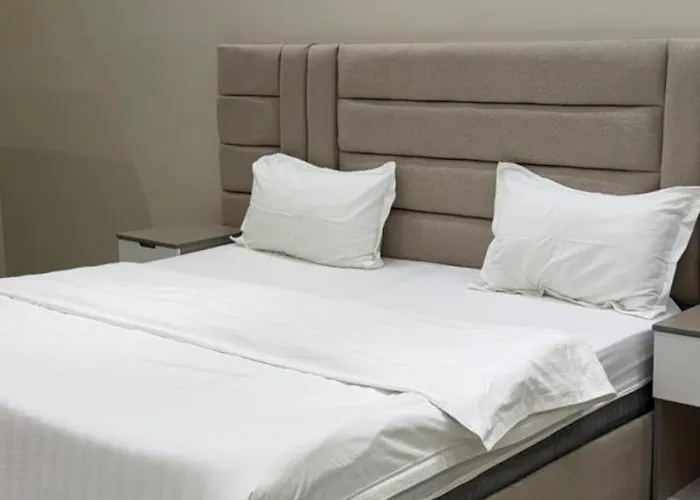 جوهرة السلام Salam Hotil Apartment Al-ʿUla