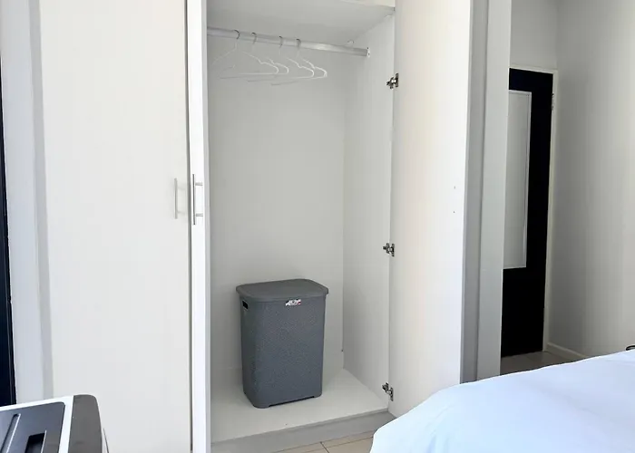 Jazlyn Kjg Cbd Balcony & Aircon Loft At 51 On Lazarett Apartment Windhoek
