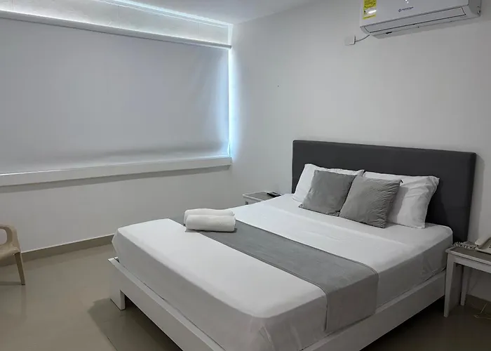 Hotel Chayrama Santa Marta 