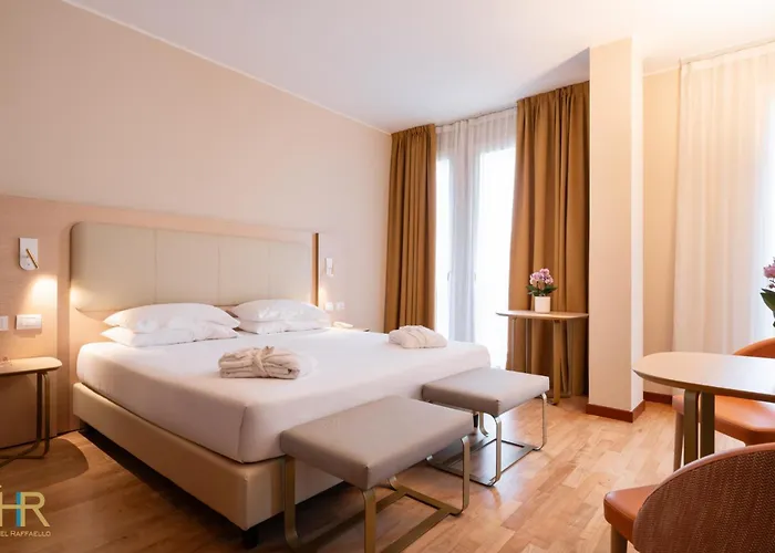 Hotel Raffaello Milan