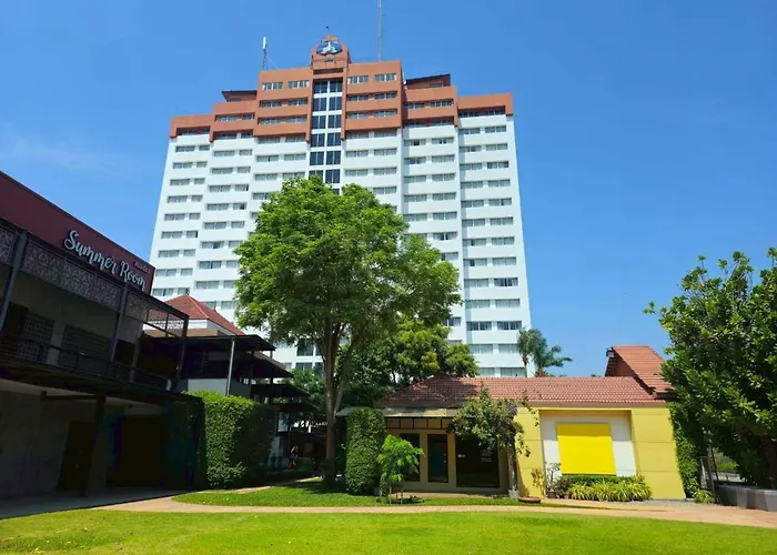 Hua Hin Grand Hotel And Plaza
