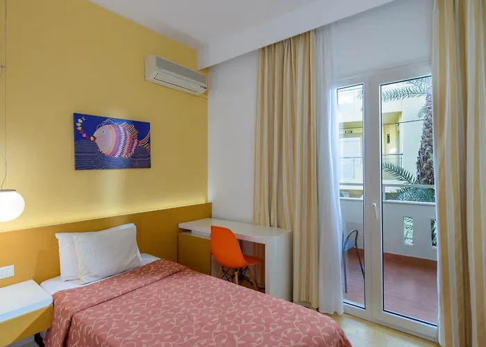 Zeus Hotels Palm Beach Stalís