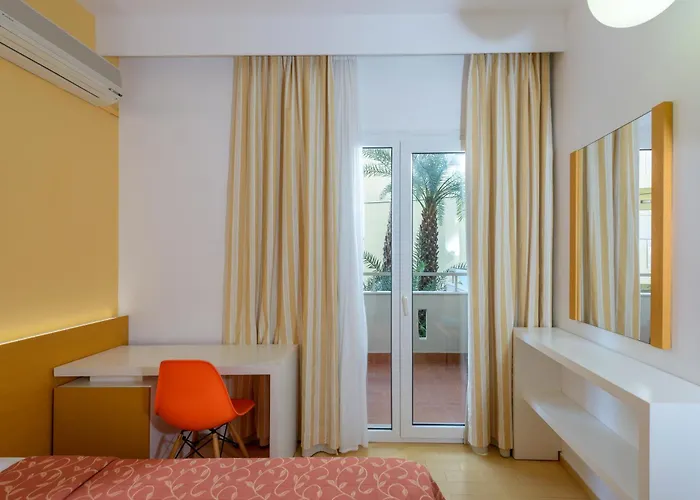 Zeus Hotels Palm Beach Stalís