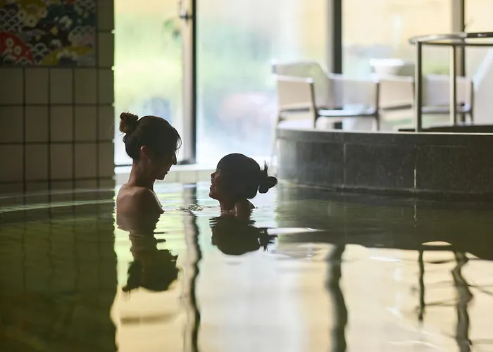 Kanazawa Hakuchoro Hotel Sanraku -Natural Hot Spring-