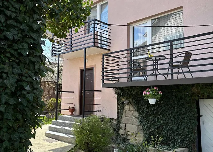 Три Горішки Apartment Yaremche