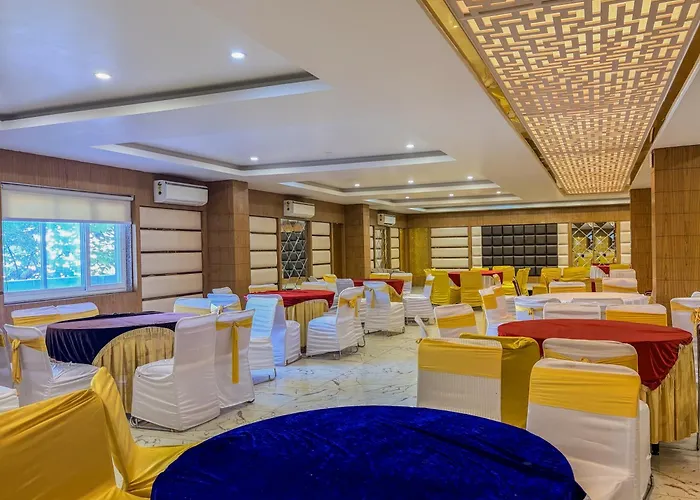 Zip By Spree Hotels Grand Legacy Prime - Gms Road Dehradun