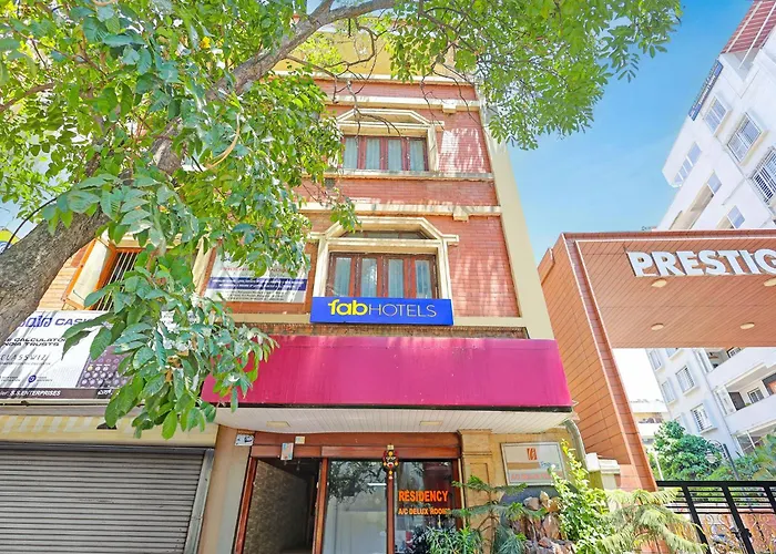 Hotel O Royal Grand Residency Near Lalbagh Botanical Garden Bangalore