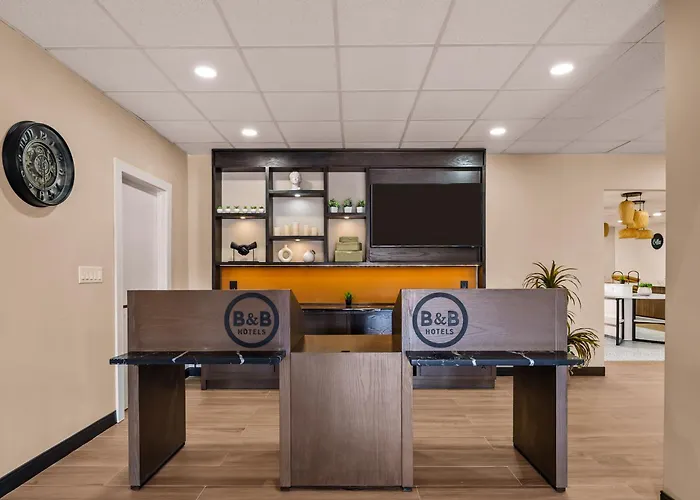 B&B Hotel Jacksonville Airport - Newly Renovated!