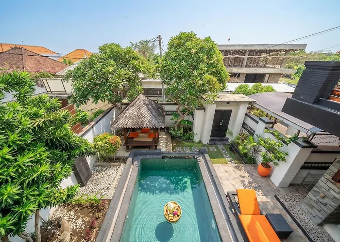 Sunbeji - Large Pool Villa With Terrace Near The Beach Seminyak 